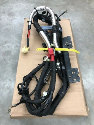 MOTORCRAFT WC-96701 BATTERY CABLE 1 GAUGE 89-3/4" LONG FOR 18-19 FORD MUSTANG GT - Image 1 of 4