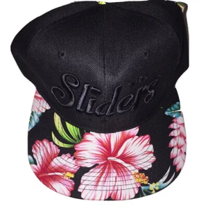 Sliders SnapBack Cap Hat Adjustable Black Colorful Floral Design Wave New - Picture 1 of 10