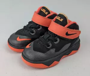 Nike LeBron James Soldier VII Kids Toddler Basketball Sneakers Shoes US 6c - Picture 1 of 11