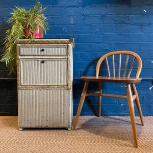 Lovely Lloyd Loom Bedside Table Vintage Antique Chest of Drawers Cabinet Wicker - Picture 1 of 15