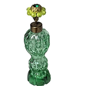Botella vintage de vidrio cortado a mano verde Irving arroz con joyas flor checa años 30? - Imagen 1 de 8