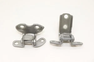 2018 - 2021 LEXUS NX300 REAR LEFT SIDE DOOR UPPER & LOWER HINGE OEM SILVER_1J7 - Bild 1 von 19