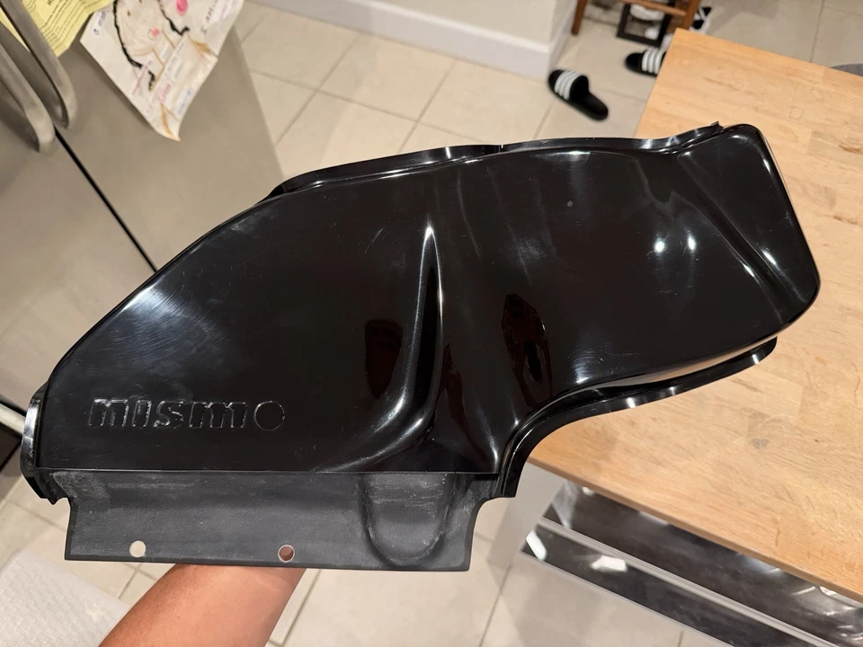 Conducto purificador de aire Nismo R-Tune (16554-RSR46) para BNR34 Skyline GT-R R34 raro Foto 1 de 4