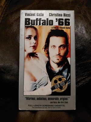  Buffalo '66 VHS, 1998 Vincent Gallo Christina Ricci Rare PROMO Cult Indie Film  Foto 1 de 4