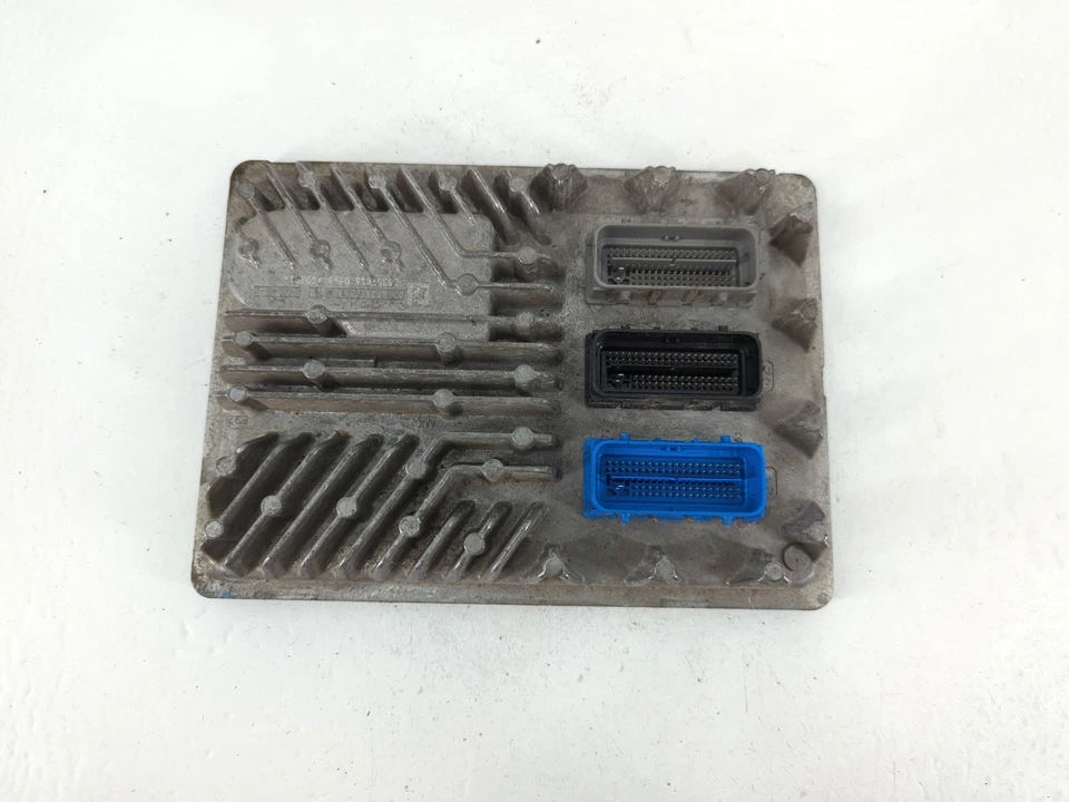 Computadora de control del motor Chevrolet Silverado 1500 ecu pcm ecm pcu fabricante original ZOJJ1 Foto 1 de 4