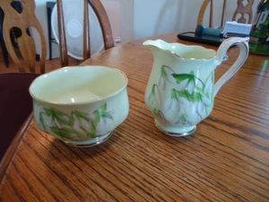 Vintage Royal Albert Laurentian Snowdrop creamer & sugar bowl bone china England - Picture 1 of 16