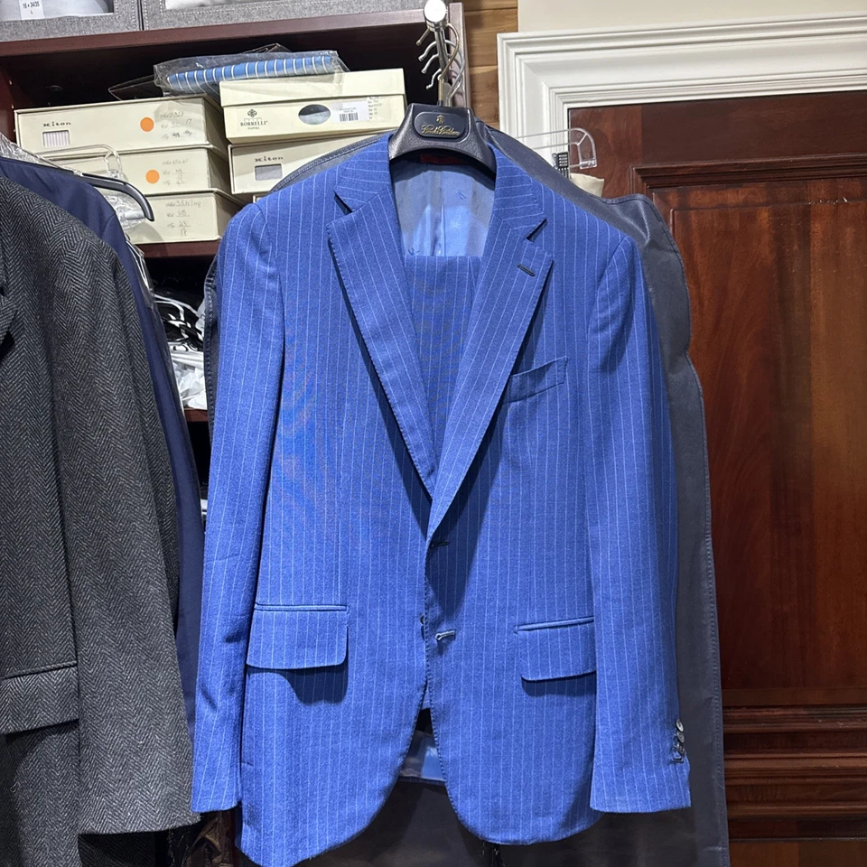 Isaia Suit 48R EU/38R US Blue Pinstripe Italy – Excellent Condition – MSRP $4800 - Image 1 of 4