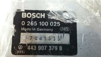 443907379B centralina per AUDI 100 AVANT (445) 105239 - Immagine 1 di 2