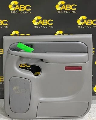 GMC Yukon XL 2006 tarjeta de panel de moldura de puerta trasera derecha esquisto/estaño fabricante de equipos originales Foto 1 de 4