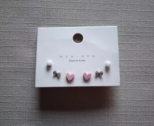 Nyu Nyu Ceramic Stud Earring Set - White And Pink - Picture 1 of 7