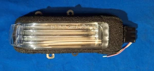 OEM TOYOTA ESPEJO LATERAL LUZ INTERMITENTE 81730-52071 4RUNNER RAV4 SIENNA TACOMA - Imagen 1 de 7