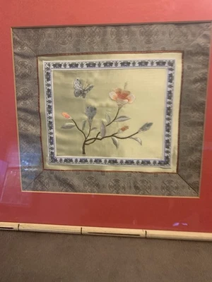 Arte textil enmarcado bordado seda flor pájaro asiático vintage decoración de pared 14x14 pulgadas Foto 1 de 4
