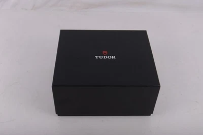 Tudor Ranger 39 mm M79950 con caja y papeles Foto 1 de 4
