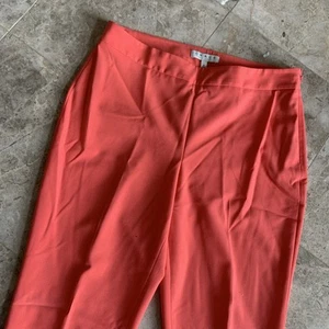 Chaus New York Side Zip Ankle Pants Size 6 Coral Flat Front Tapered - Picture 1 of 9