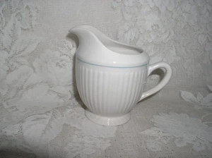 Nikkoware Fine Handcrafted Ironstone Royal Blue Creamer Small Pitcher Nikko - Picture 1 of 4