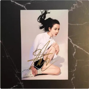 Fotografía autografiada firmada por Dilraba autógrafos 迪丽热巴 - Imagen 1 de 18