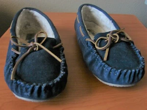 Minnetonka Navy Blue Suede Leather Moccasins 40514 Womens Size 10  - Picture 1 of 8