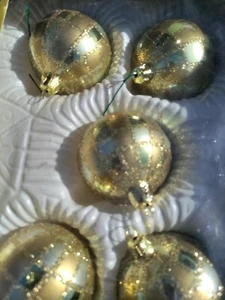 5 Palline di Natale Vintage MCM Geometriche Vetro Ornamenti Glitter Quadrati Sfera Oro - Foto 1 di 4