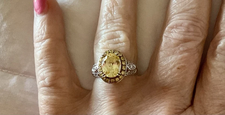 Victoria Weick Lemon Citrine Cocktail Ring Size 7 Pre Owned - Image 1 of 4