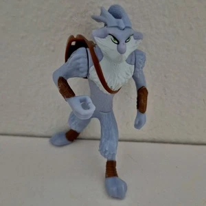 2012 Easter Bunny 4" McDonald's Rise Of The Guardians Happy Meal Toy Figure - Picture 1 of 8