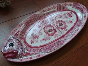 VINTAGE LARGE FISH DISH COLOR PINK CERAMIC HENRIOT QUIMPER FRANCE - Picture 1 of 11