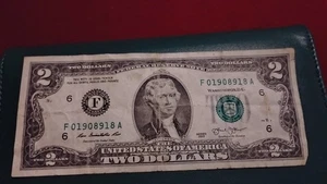 2 dollar bill 2013 series F 01908918 A - Picture 1 of 2