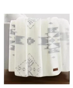 Pendleton Ultra Soft Plush Throw – Birch Tree - Picture 1 of 6