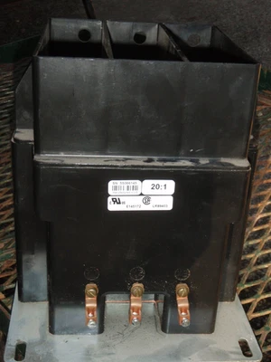 Instrument Transformer E145172 LR89403 CT Ratio-20:1 Potential Transformer - Image 1 of 4