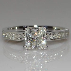 2.30 Ct Princess Cut Simulated Diamond Engagement Band Ring 925 Sterling Silver - Picture 1 of 11
