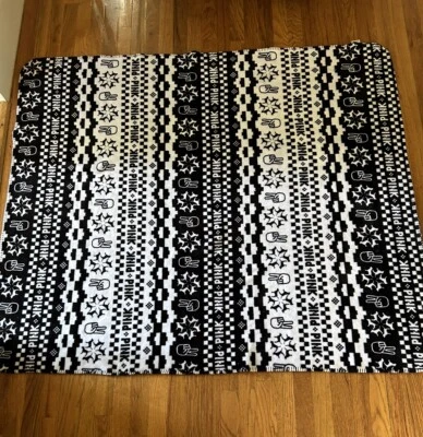 Victorias Secret PINK Blanket Dog Throw Stadium Labrador Retriever Black White - Image 1 of 2
