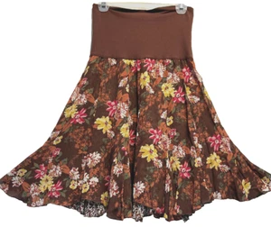 Nuevo sin etiquetas FALDA CABI Browns reversible floral rayón acampanada banda de punto S Envío gratuito - Imagen 1 de 6