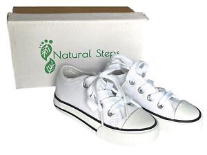 Little Kids Canvas Classic Low Top White Shoes Sneakers Size 7.5 New In Box