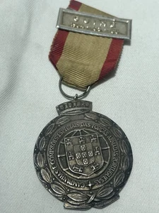 Medalla Campaña Colonial Portugal De Guinea Plata De Ley - Imagen 1 de 6