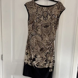 Wallis Wedding Guest/formal/casual Midi/shift floral dress Size 12 - Picture 1 of 14