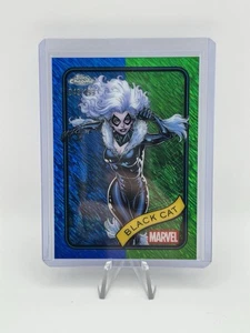 2025 Topps Chrome Marvel Black Cat Blue/ Green Shimmer - /199 - Bild 1 von 3