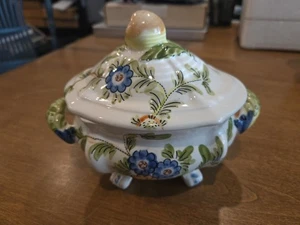 Ceramic Tureen Vegetable Casserole Covered Server No Spoon Blue Flowers - Picture 1 of 9