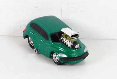 Funline 2000 Chrysler 00 PT Cruiser Green 01-69 Diecast Car 1:64 - Image 1 of 4
