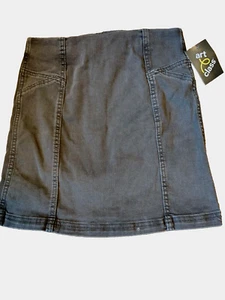 Art Class Stretchy Dark Black Wash Denim Mini Skirt Size L 10-12 NWT - Picture 1 of 8