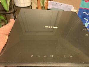 NETGEAR R6250-100NAR 300 Mb/s AC1600 Dual Band Wi-Fi Gigabit Cable Router