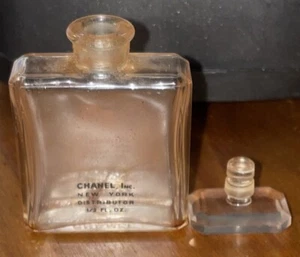 Vintage Chanel No 5 Perfume Bottle Embossed 23 CHANEL MADE IN FRANCE 1/2 fl oz - Picture 1 of 7