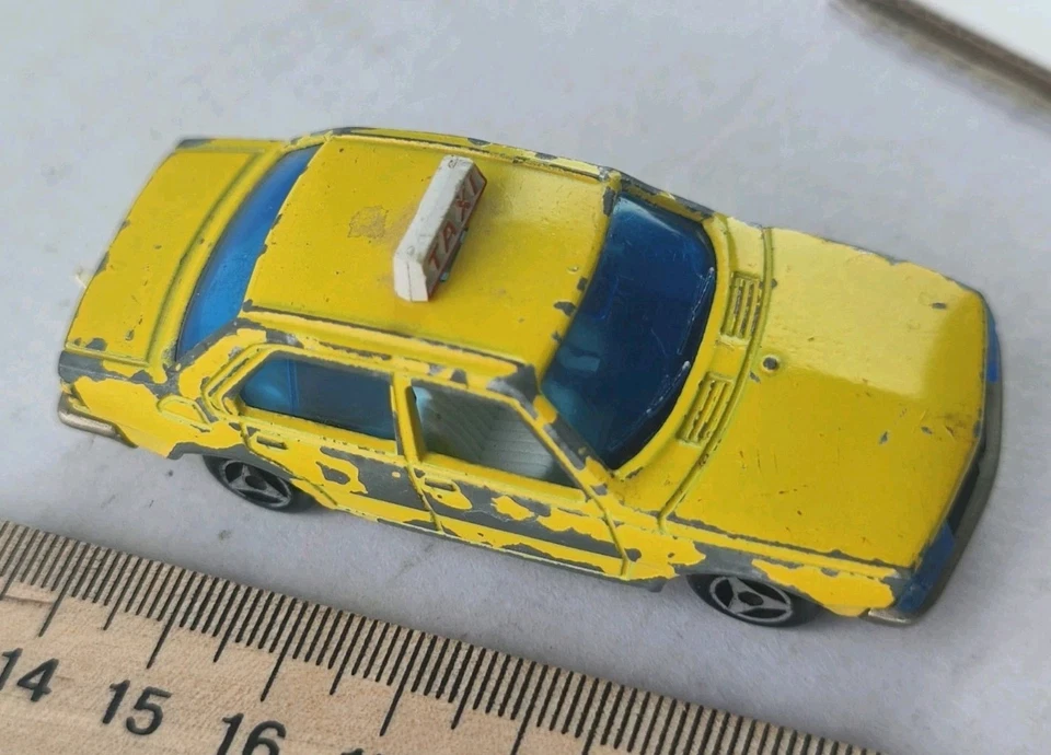 Vintage Retro Car Majorette Taxi Renault 18, #266, France, Small Model Car - Image 1 of 4
