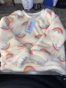 Cat & Jack Baby Girls Rainbow Print Faux Fur Top, Size 5T NWT - Picture 1 of 3