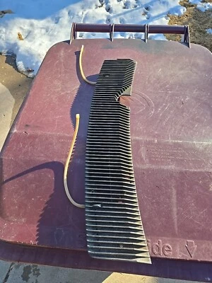 Toyota Celica ST GT RA24 RA29 1976 1977 limpiaparabrisas cubierta panel moldura Foto 1 de 4