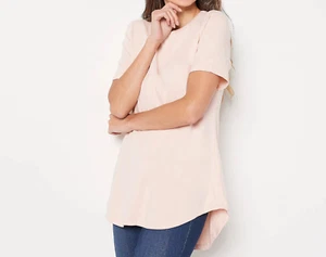 Denim & Co. Essentials tunica a maniche corte con orlo alto basso - blush pallido, L - Foto 1 di 1