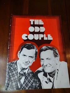 The Odd Couple 1972 Programa Neil Simon Teatro Raro Versión de Fondo Rojo - Imagen 1 de 22
