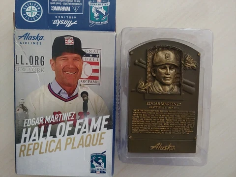 2019 Seattle Mariners Edgar Martinez Hall of Fame Replica Plaque MLB Collectable Cover