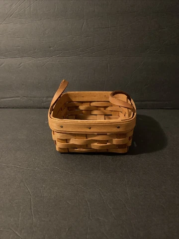 Longaberger 1990 Basket With Leather Handles 5X3” Cover