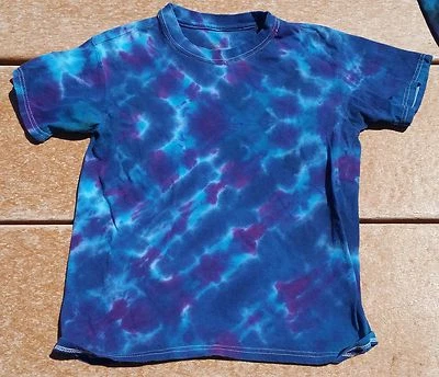Camiseta Tie Dye Juvenil L Púrpura Ocean Floor Hanes Envío Gratis Algodón Niños Foto 1 de 2
