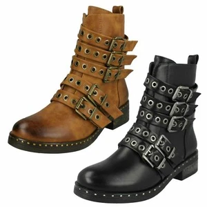 Damen Spot on Biker Stiefel 'mit Schnalle Detail' - Bild 1 von 19