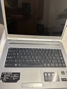 Sony 15.4” Laptop Vaio VGN-NR38Z - Afbeelding 1 van 8